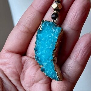Natural Druzy Crystal Agate Pendant In 36" Gold  Tone Chain Necklace No Clasp
